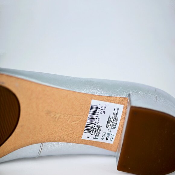 Clarks Orabella Alice Silver low heels size 7.5 - Picture 13 of 13